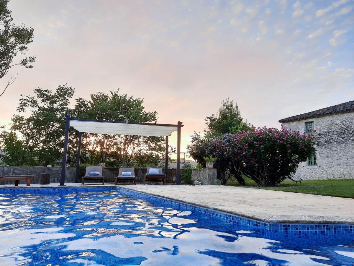 Manoir Le Moulinal47 - Vue Panoramique Hotel Courbiac ภายนอก รูปภาพ