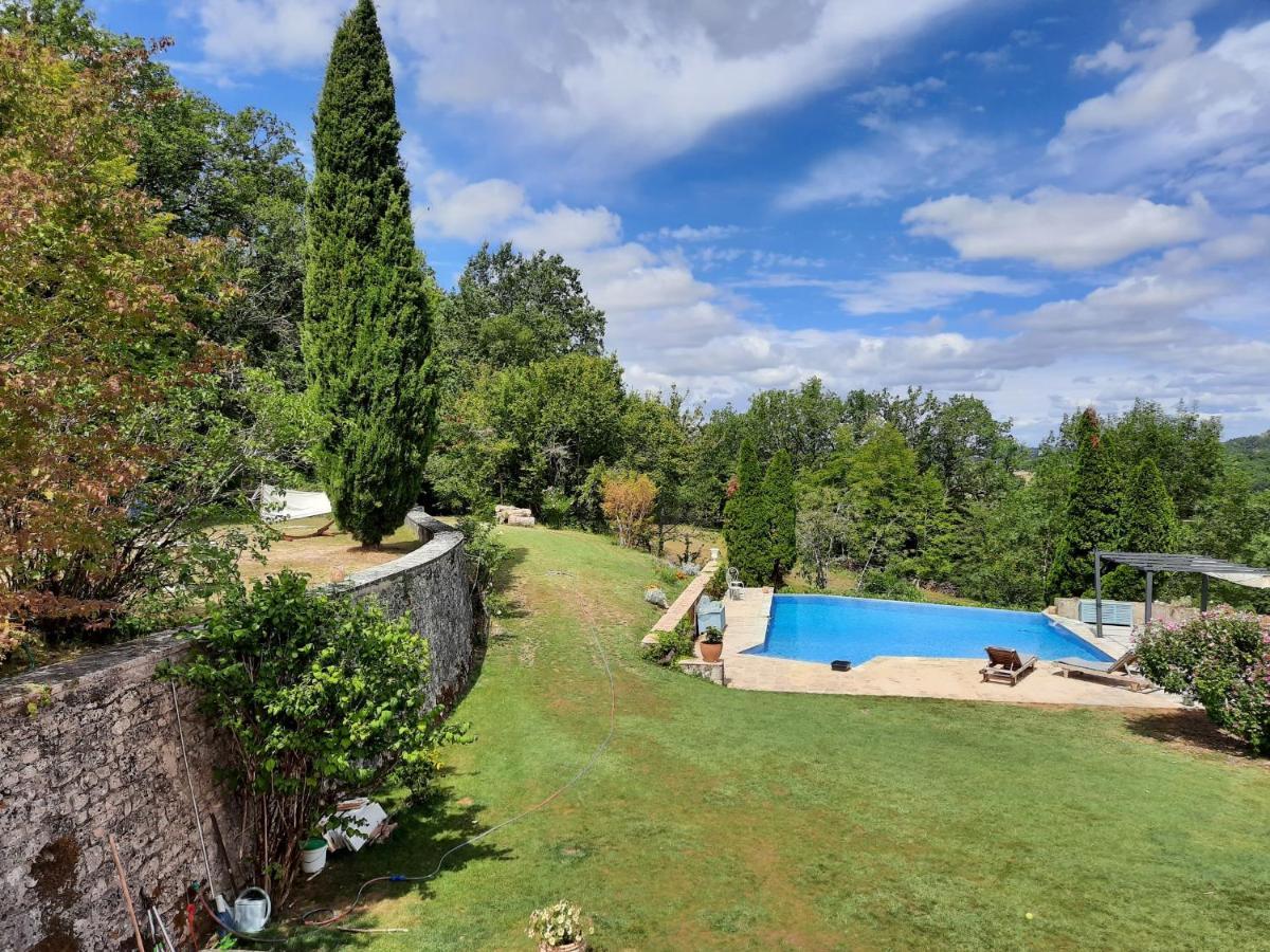 Manoir Le Moulinal47 - Vue Panoramique Hotel Courbiac ภายนอก รูปภาพ