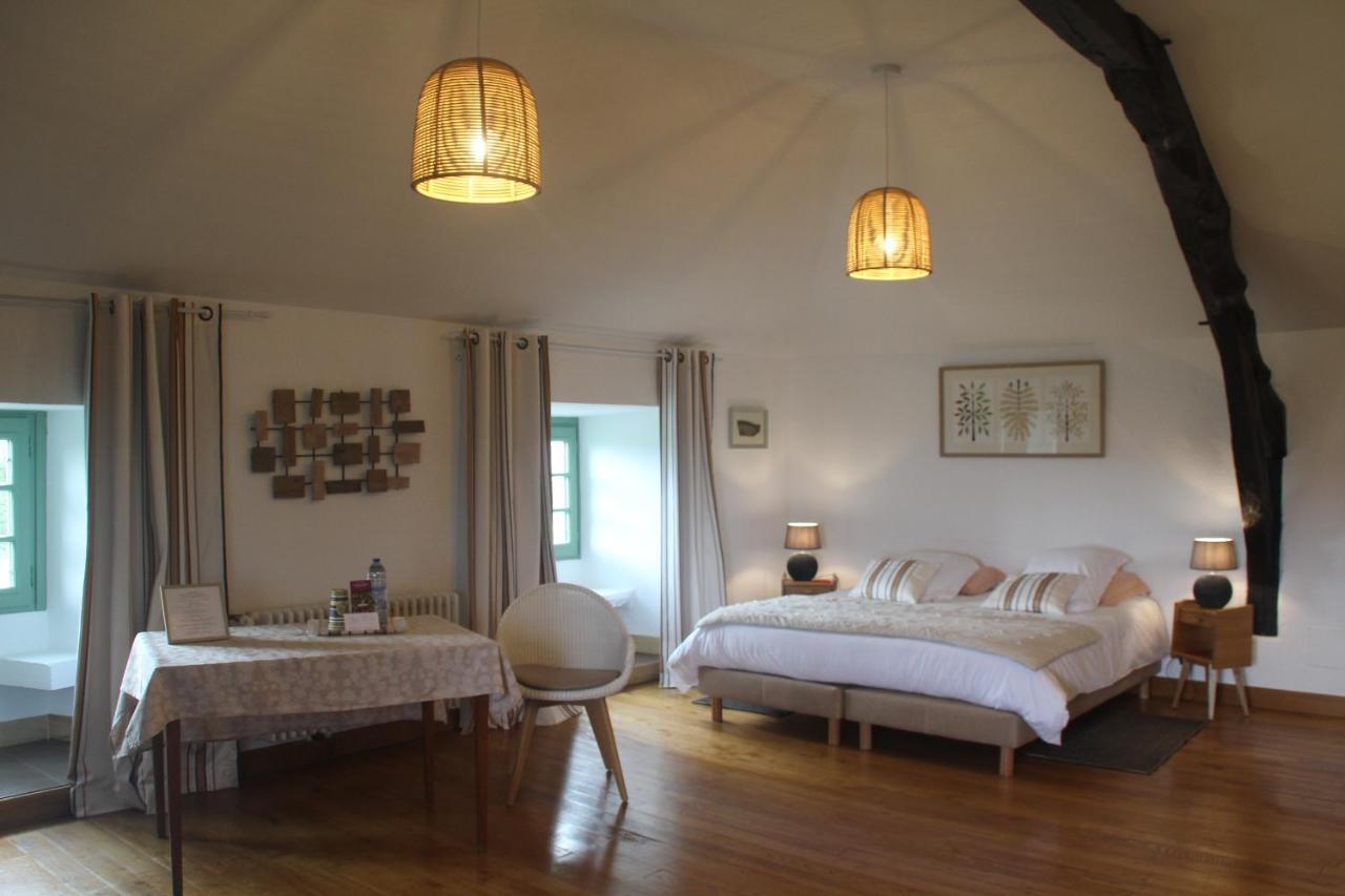 Manoir Le Moulinal47 - Vue Panoramique Hotel Courbiac ภายนอก รูปภาพ