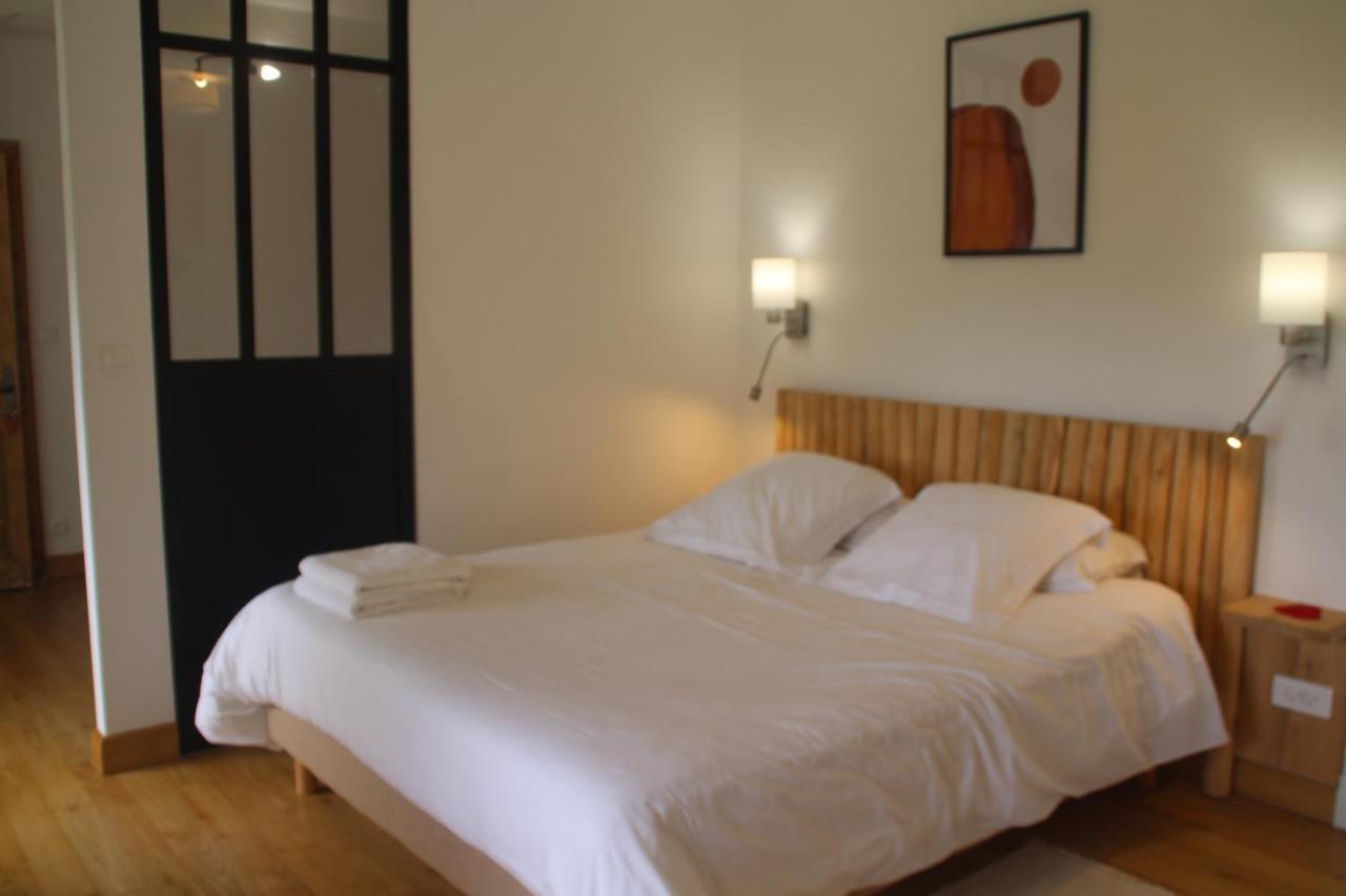 Manoir Le Moulinal47 - Vue Panoramique Hotel Courbiac ภายนอก รูปภาพ
