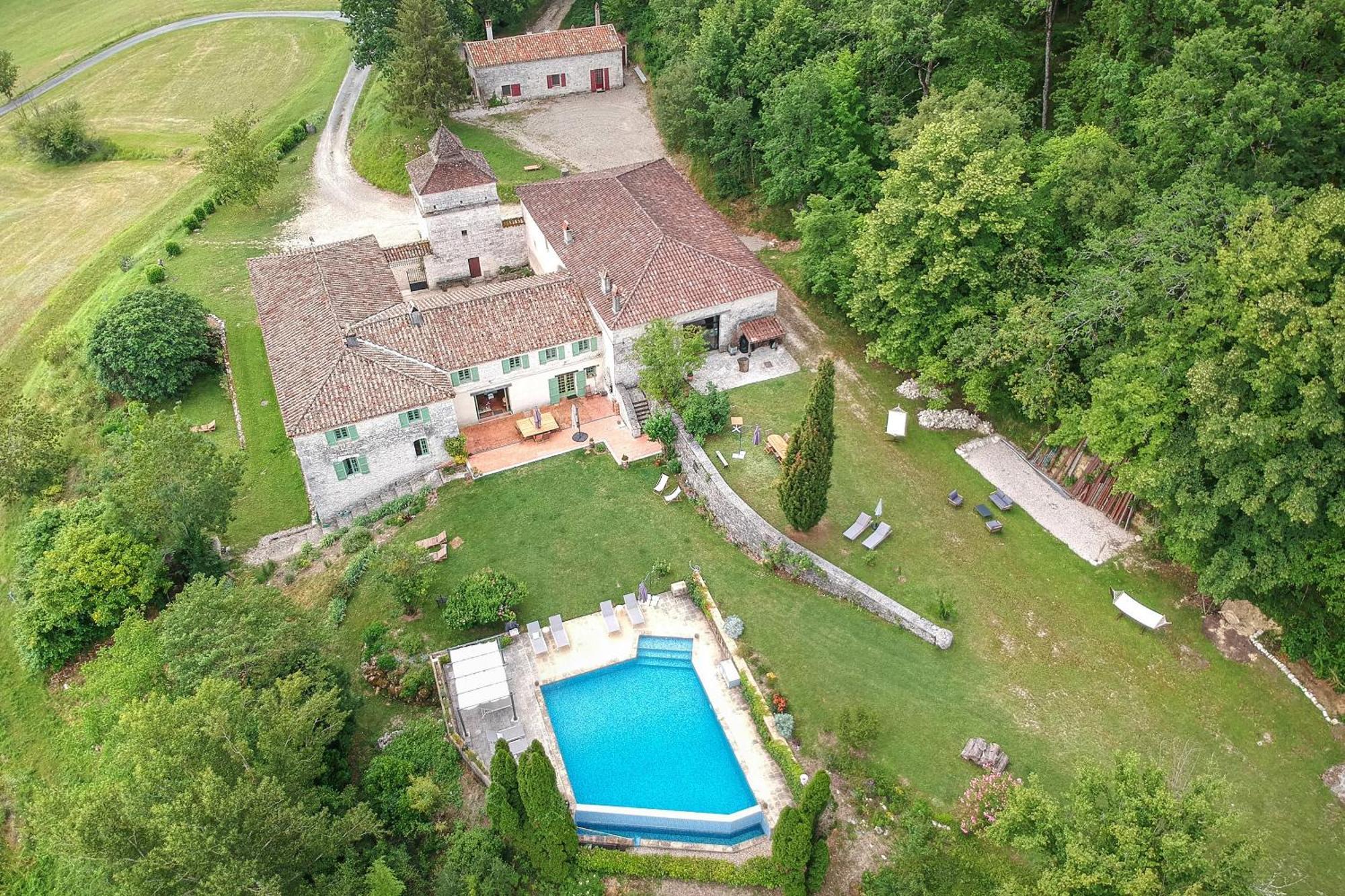Manoir Le Moulinal47 - Vue Panoramique Hotel Courbiac ภายนอก รูปภาพ